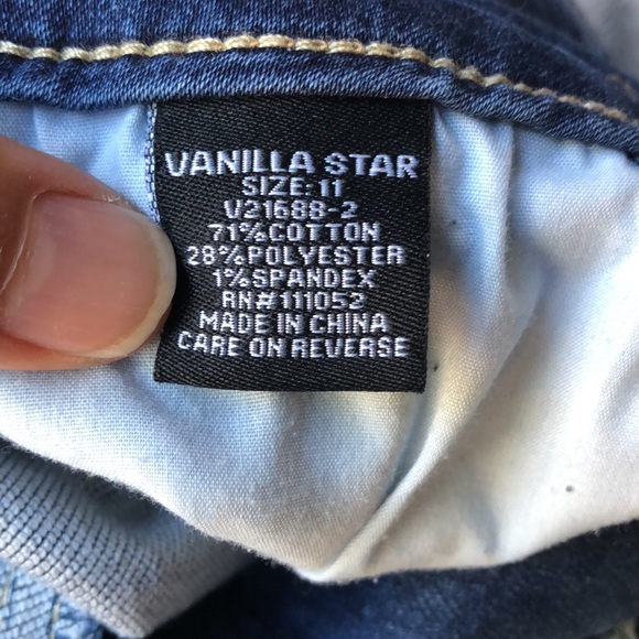 Vanilla Star Denim - Picture 6 of 6
